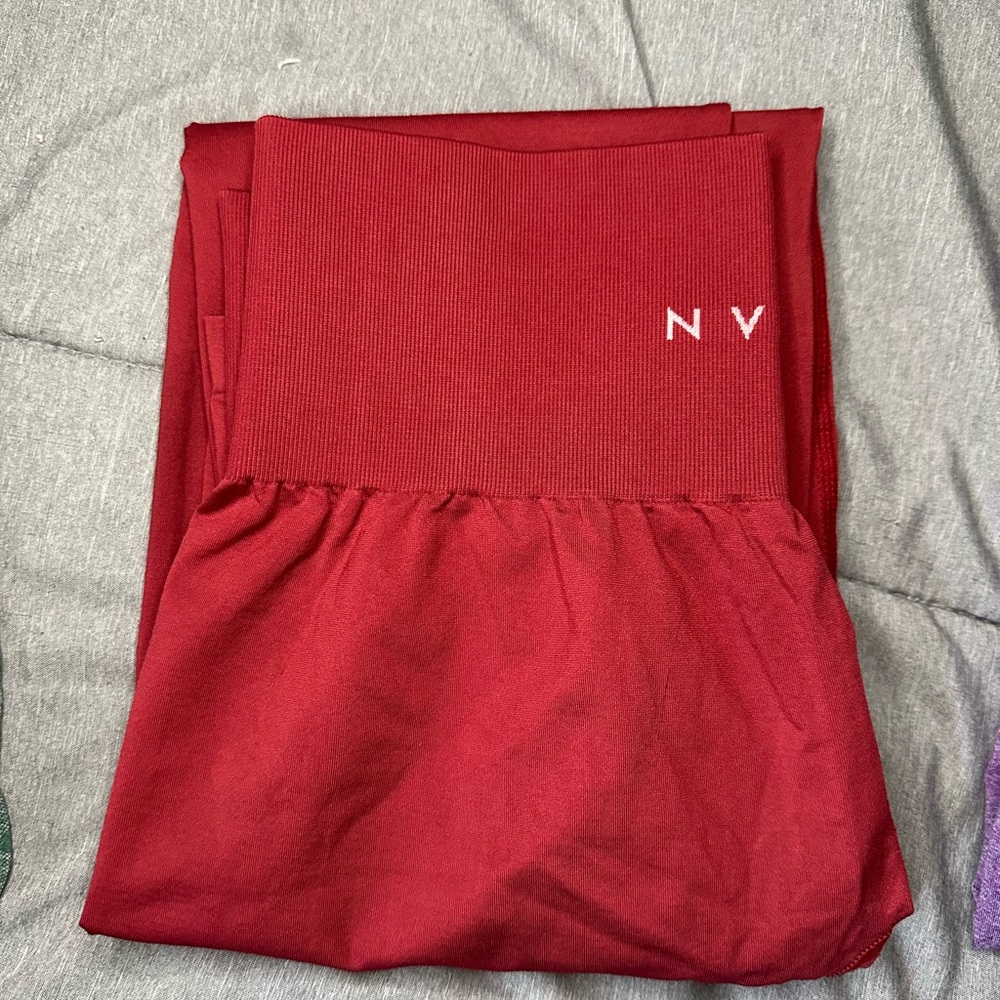 NVGTN leggings